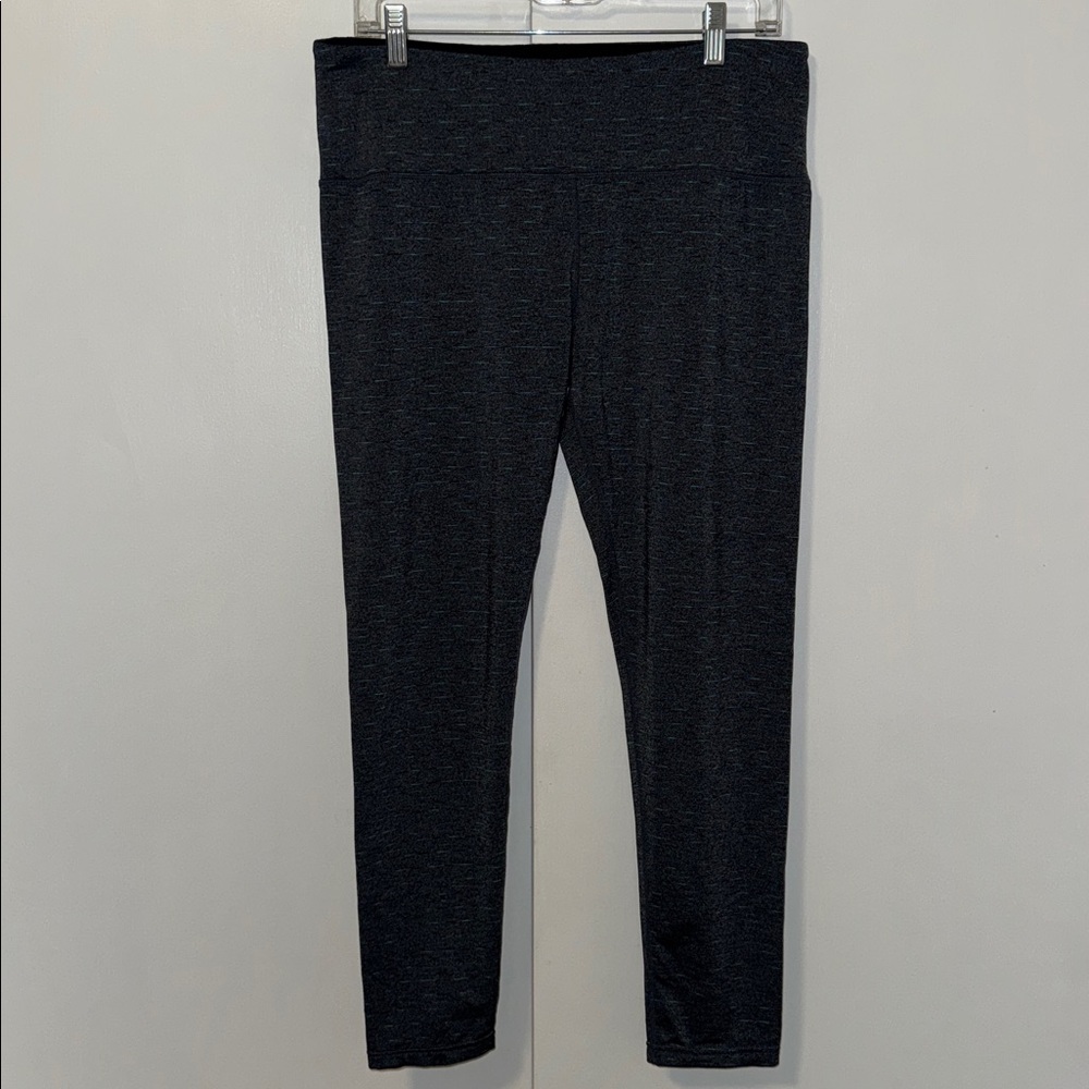 Tuff Athletics Leggings w Zip Security Pocket Gray Micro Stripe Women’s XL